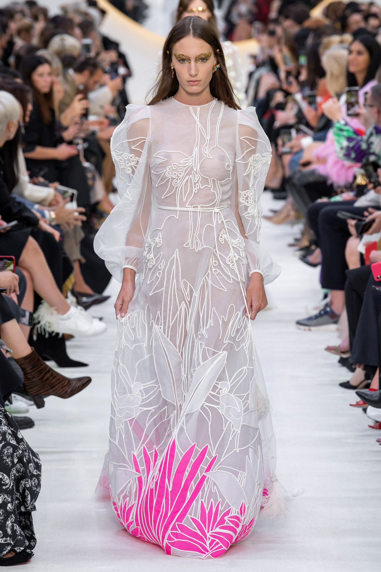 to call Europe subtraction Talented Pierpaolo Piccioli: Valentino Spring-Summer 2020 Ready-to-Wear  Collection